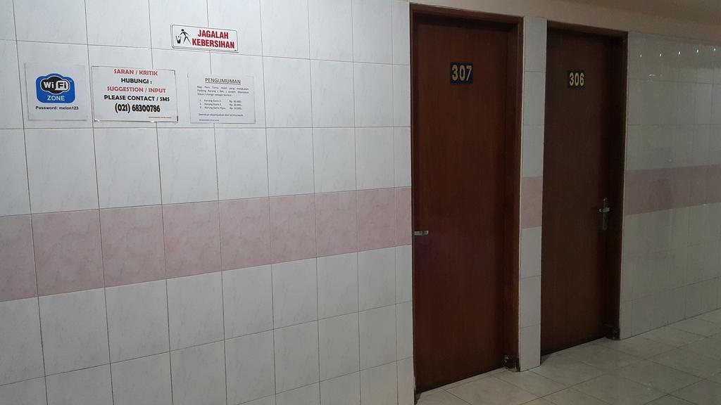 Focus Hotel Jakarta Bagian luar foto